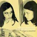 孩子把手手交叉 你走路像個農夫