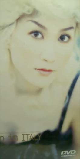 音樂盒-(寫真集＆MTV精選)＋吻你-(另類寫真)