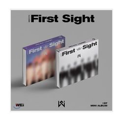 第一張專輯「IDENTITY : FIRST SIGHT」(韓國進口版/隨機)