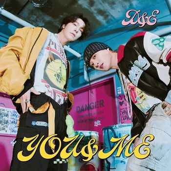 YOU&ME (日本進口一般通路版(TYPE-C)-CD+PHOTOBOOK)