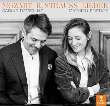 莫札特&理查‧史特勞斯：藝術歌曲集