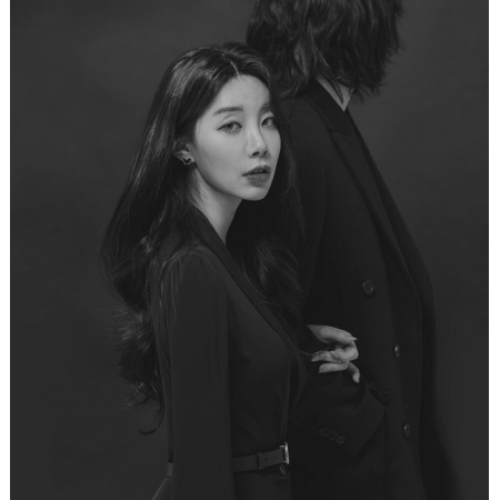 第二張專輯「COMMERCIAL ART」(韓國進口版)