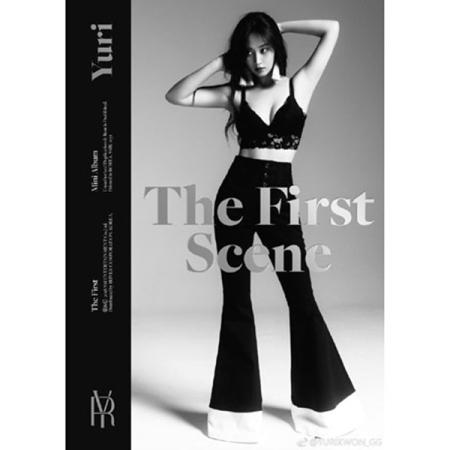 第一張迷你專輯「THE FIRST SCENE」(韓國進口版)