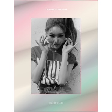 第一張迷你專輯「Hands On Me」(韓國進口版)