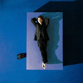 第一張專輯「Meantime」(韓國進口版)