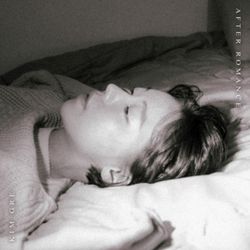 第一張單曲「AFTER ROMANCE」(韓國進口版)