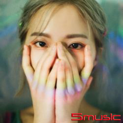 第一張單曲「COLORS」(韓國進口再版)