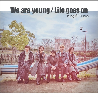 Life goes on / We are young 初回限定盤B(CD+DVD) 環球官方進口