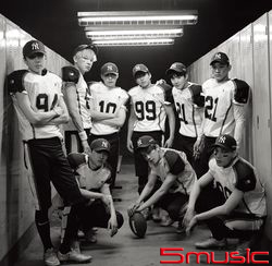 第二張正規改版專輯「LOVE ME RIGHT」(台壓韓文版)