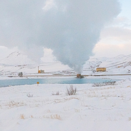 第一張單曲「Daydreaming」(韓國進口版)