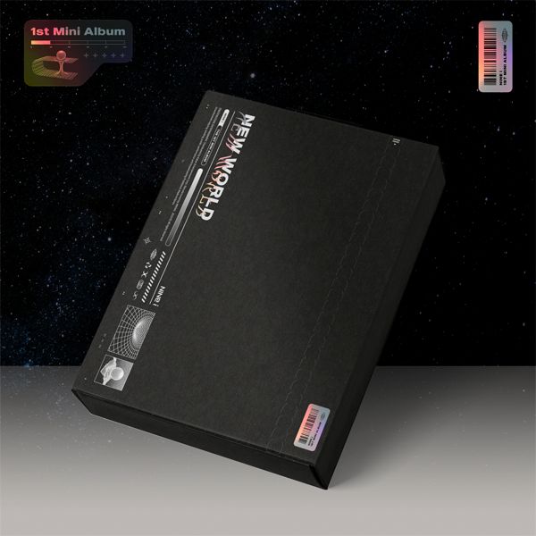 第一張迷你專輯「NEW WORLD」(韓國進口版)