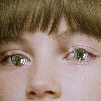 TWO MOON (日本進口版)