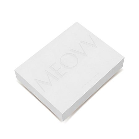 (THEBLACKLABEL官網版)2026年曆組[MEOVV](韓國進口版)