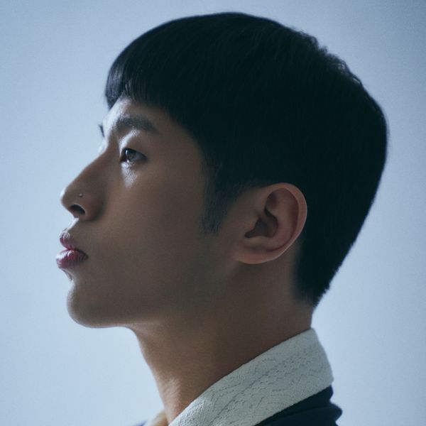 第一張正規專輯「LEAD ROLE」(韓國進口版)